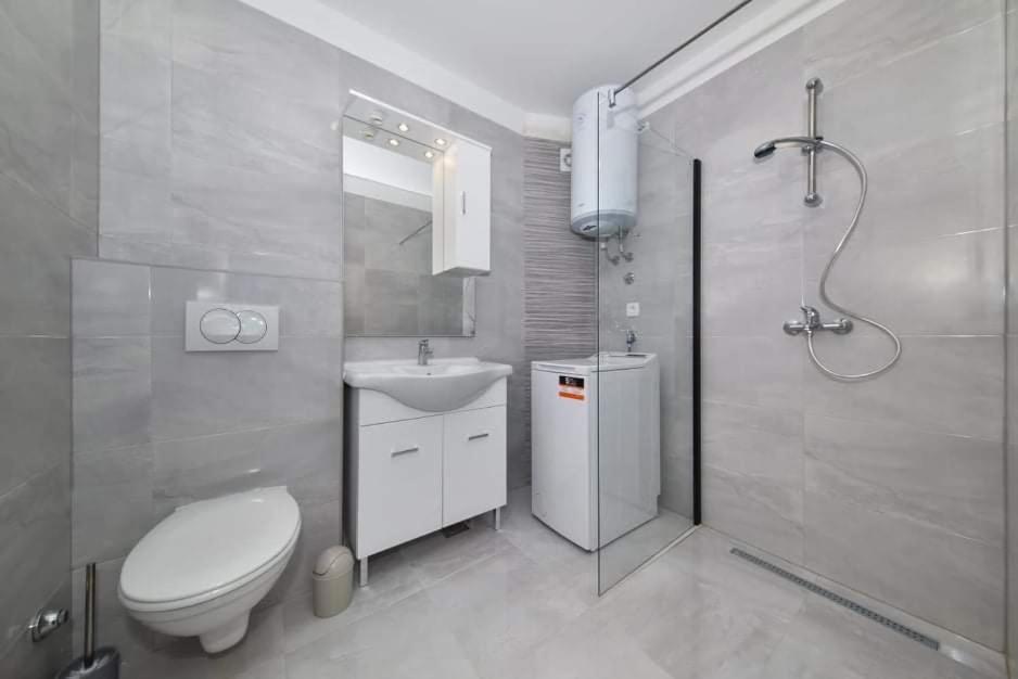Ferienwohnung Kuca Za Odmor Megi Posedarje Exterior foto